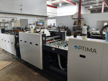 Специалисты компании «ЯМ Интернешнл» установили новый автоматический ламинатор OPTIMA 590 в типограф